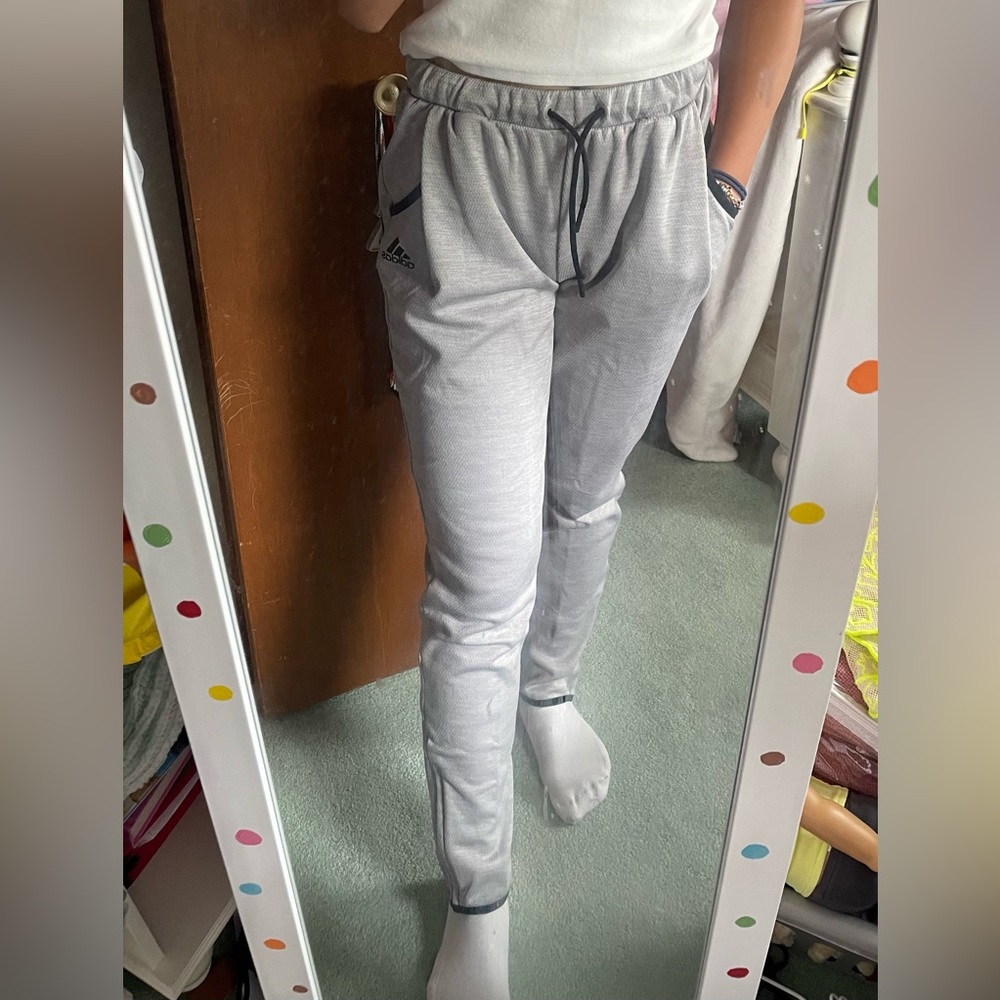 Women’s Adidas sweatpants